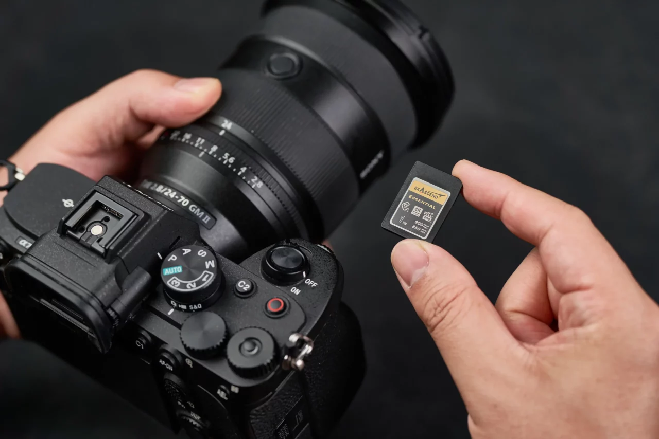Essential CFexpress Type A - VPG200 Card for Sony Cameras