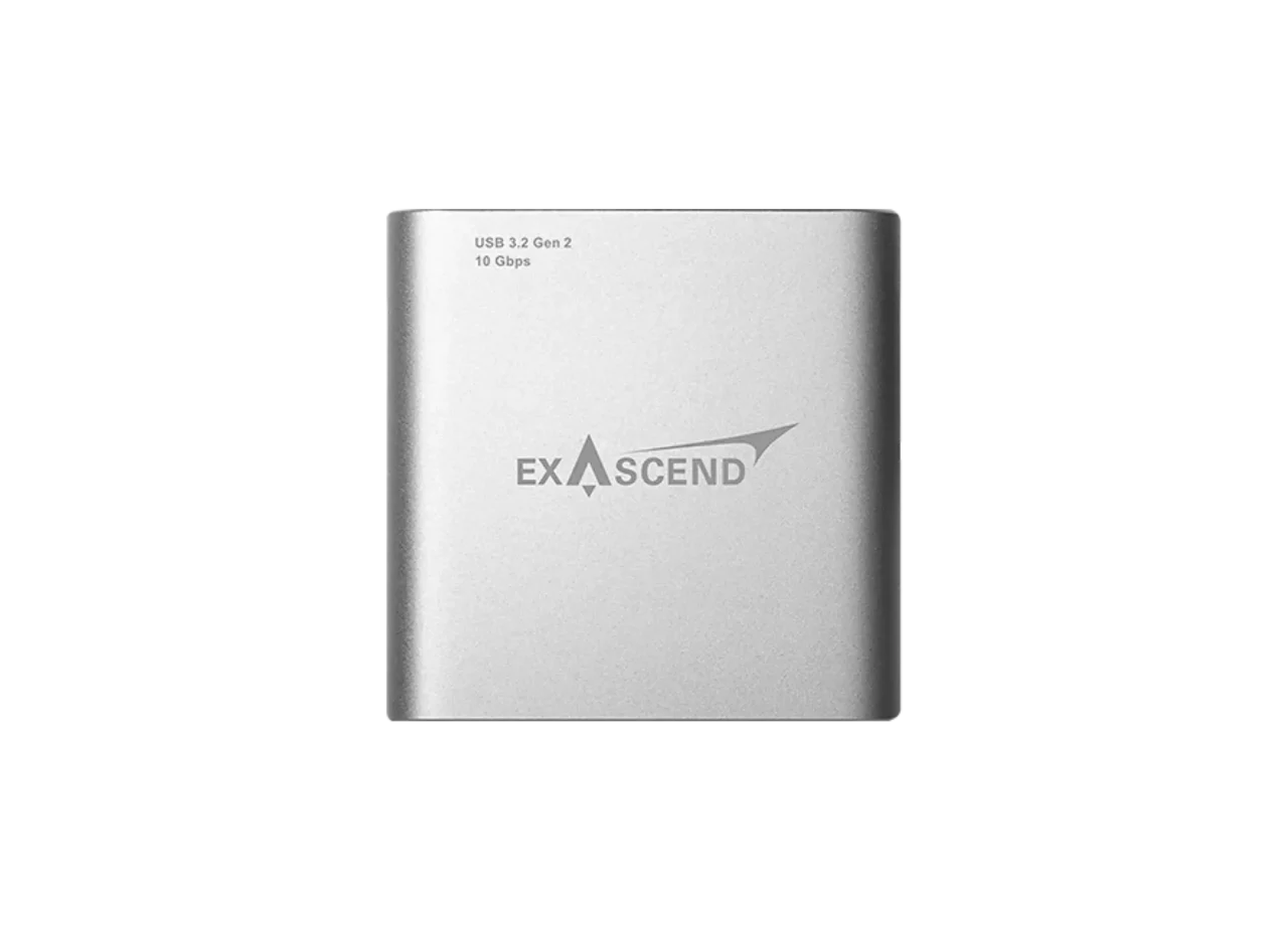 CFexpress Type B / SD – Dual-slot Card Reader (10 Gbps) front view