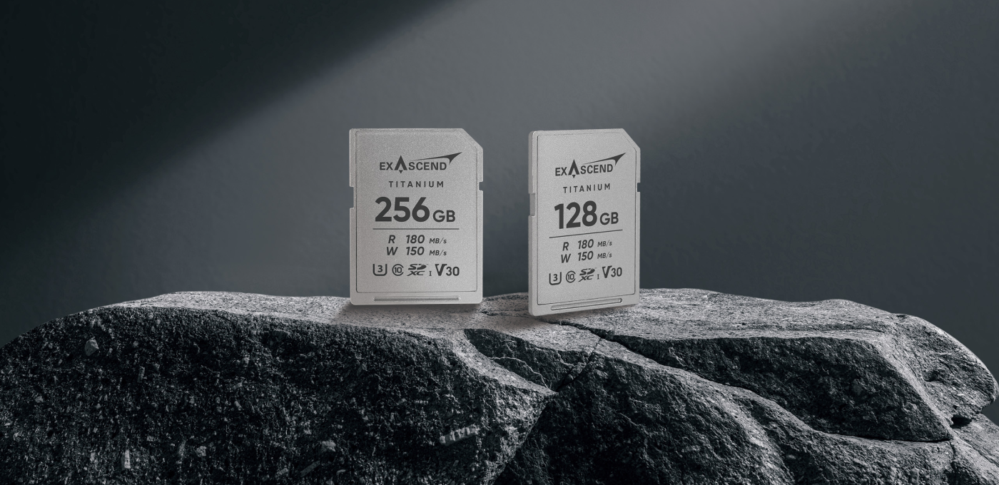 Titanium SDXC UHS-I V30 - Exascend